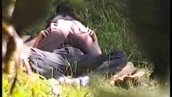 Szexi szőke szerető egyre pirno videok kötözött és öklendezett és szar!
